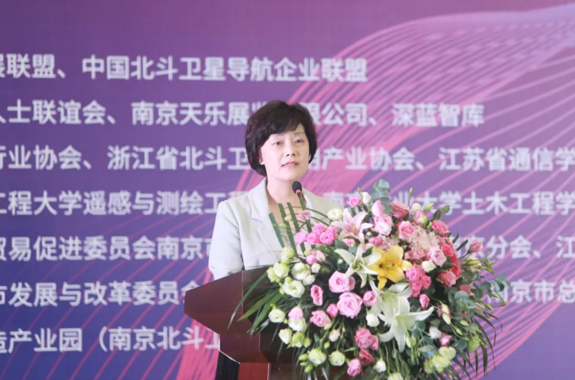 南京鼓樓區(qū)人大副主任，工商聯(lián)主席李艷